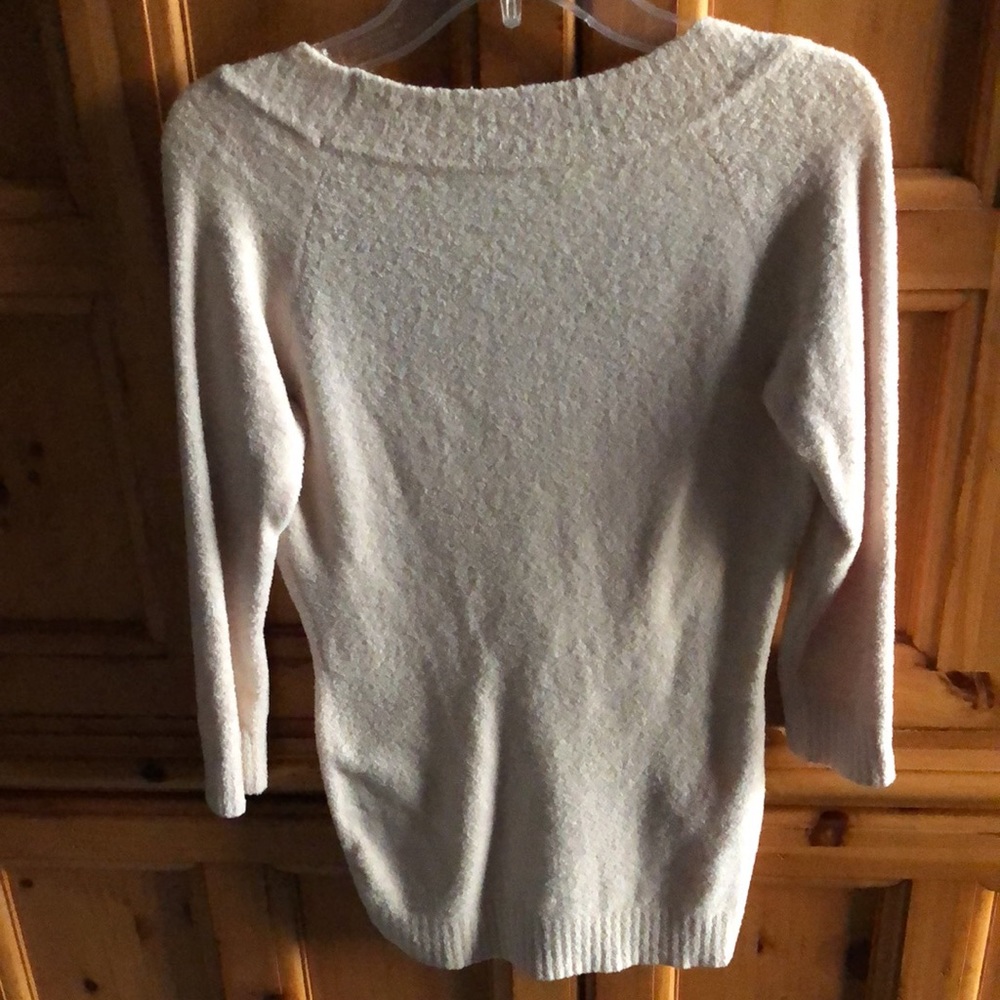 Bebe Pale Pink Super Soft V Neck Top Size S - Picture 4 of 4